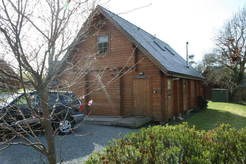 Luxury 3 Bedroom, 3 Bathroom Lodge With Hot Tub スランベドル エクステリア 写真